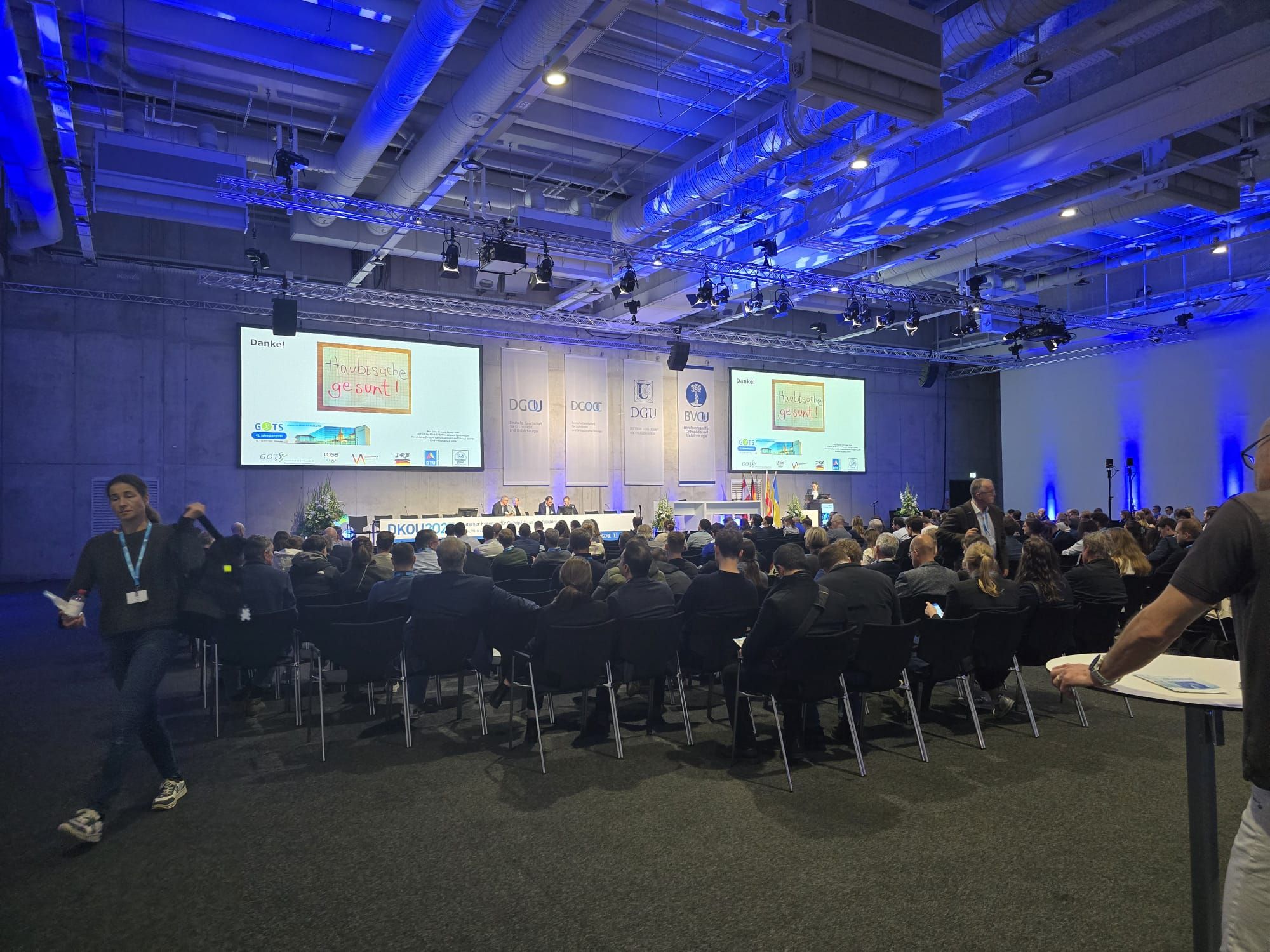 Medical expert network